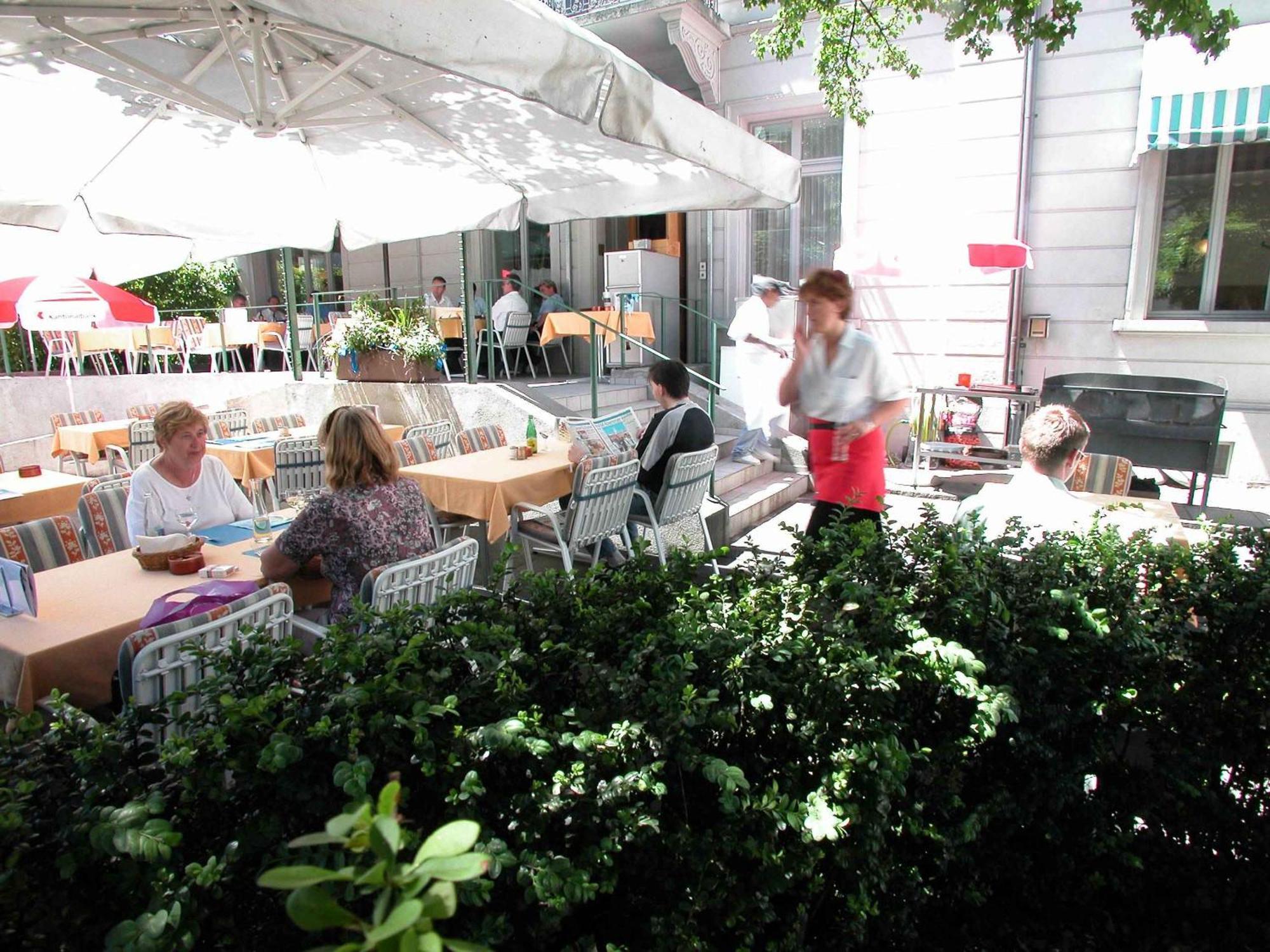 Hotel Post Glarnerhof Glarus Εξωτερικό φωτογραφία
