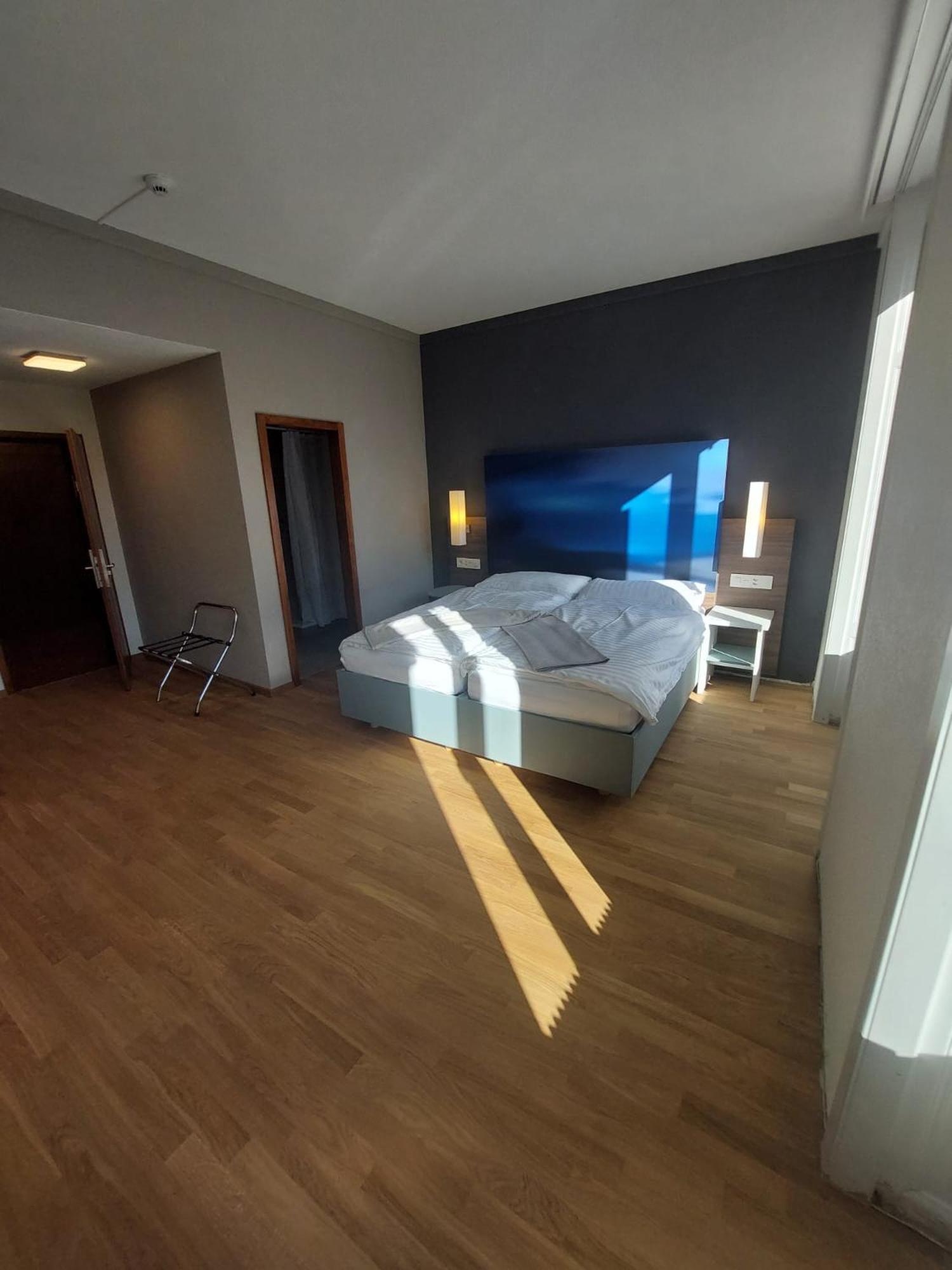 Hotel Post Glarnerhof Glarus Εξωτερικό φωτογραφία