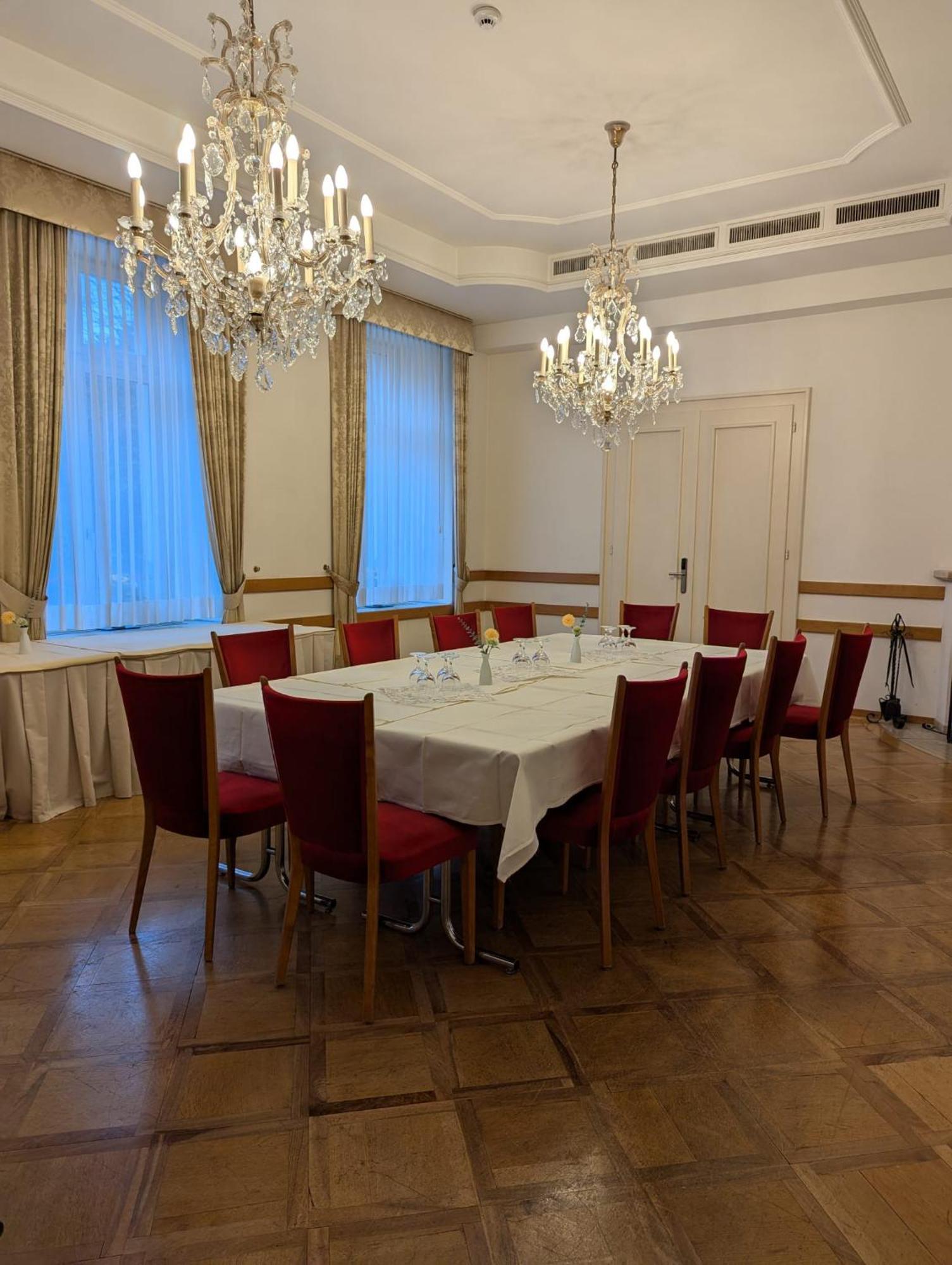 Hotel Post Glarnerhof Glarus Εξωτερικό φωτογραφία